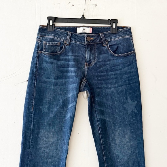 CAbi Celebrity Star Slim Boyfriend Two-Tone Denim Jeans Style# 3937 Size 2 - Picture 2 of 14